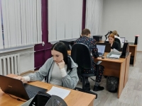 В Апатитском политехническом колледже в рамках фестиваля «Город мастеров 2025» прошёл отбор по компетенции «Туризм».