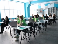 Сегодня стартовали сразу две важные площадки нашего чемпионата: «Бережливое производство» и новая уникальная компетенция «Мехатроника», которую впервые проводят в нашей Мурманской области!