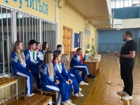 🏁 СТАРТ ДАН! Первый соревновательный день «Профессионалов» 2026 💫  Волнение, сосредоточенные лица и блеск в глазах — именно так начинается путь к победе! Сегодня на площадках чемпионата кипит работа, но сначала — обязательная программа для всех участников