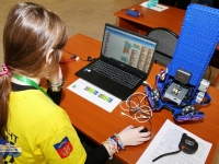 В «Кванториуме» стартовали соревнования по компетенции «Мобильная робототехника» в рамках регионального чемпионата профессионального мастерства «Профессионалы»! 🤖