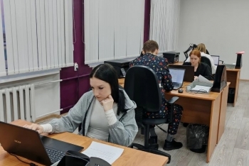 В Апатитском политехническом колледже в рамках фестиваля «Город мастеров 2025» прошёл отбор по компетенции «Туризм».